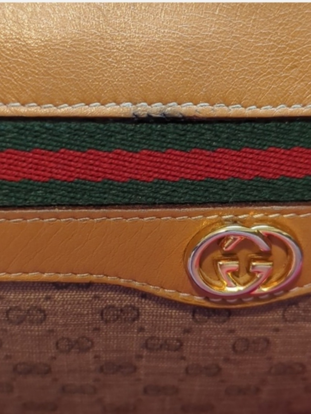 Authentic Gucci Brown GG Canvas & Tan Leather Shoulder Bag - Great Condition - Picture 11 of 14
